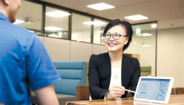 삼성화재, 보험업계 첫 수화 상담 개시…시각장애인에 안내견 분양도