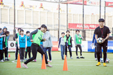 홈플러스, `발달장애인 축구교실` 개최