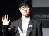 [포토]하현우, 솔로도 자신있어  