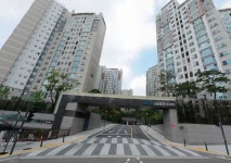 성동구 금호동2가 아파트 `신금호파크자이` , 입지 우수해 문의 꾸준