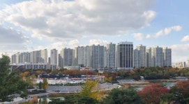 재건축 이슈 집중된 송파구 신천동 `잠실파크리오`, 전세 거래 꾸준