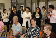[포토] 김정숙 여사, 싱가포르 꽝와이시우 요양병원  방문