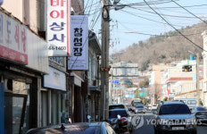 손혜원, `손소영갤러리` 취재 열기 전국에서 온 기자들로 만석