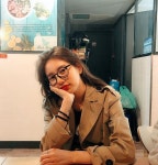 수지, 여행 사진 공개…청순 미모 복 많이 받아요