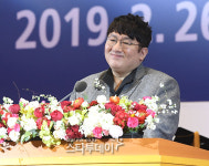 [포토]방시혁, 후배들 앞 따뜻한 미소