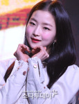 [포토]승은, 얼굴만한 하트 