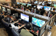 Korean industry, govt at odds over adopting WHO label of game addition as disease