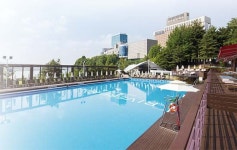 일 년에 호텔 두 번만 가도 이득-특급호텔 연간 회원권의 세계  