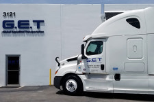 Hyundai Motor unit Hyundai Glovis sets up truck delivery company in U.S.