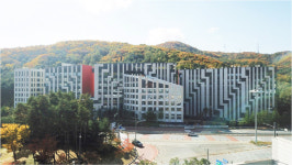 자투리땅 창조적 활용…천장높이 3m로 쾌적함 `극대화`