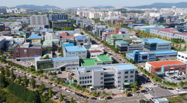 첨단으로 재무장한 델타 플렉스…수원은 지금 혁신중