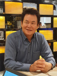 공중그네 탄 스마트팜…효율이 `쑥쑥`