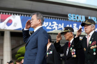 10월 1일 국군의 날 예전엔 공휴일이였는데 지금은 왜…