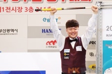조명우, 김준태 꺾고 부산시장배3쿠션 우승…올 4번째 정상