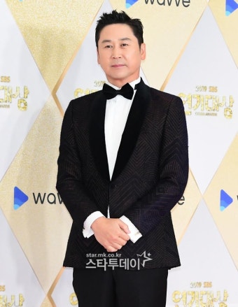 [포토] 신동엽, 젠틀하게 연기대상 진행