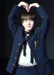 [포토]진우, 이엔오아이 사랑해주세요!