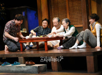 [포토]연극 아버지와 나와 홍매와, 가족을 위한 위로!