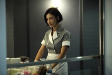 `호텔 레이크` 박효주, 소름끼치는 메이드 변신 예고