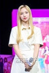 [포토]트와이스 미나, 6월 컴백 함께 해요