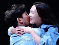 [포토] 연극 `렁스`, 사랑의 대화