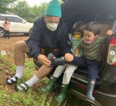 벤틀리, 형 윌리엄과 주말농장 나들이...`장화 신은 귀요미`