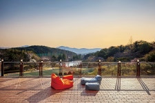 호텔에서의 언택트(Untact) 힐링-룸콕족을 위한 키워드