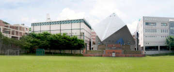 자연주의 종교건축가 김원(下)