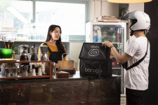 이디야 커피 매장 중 절반은 `이것` 됩니다…옛날 다방의 부활? 커피 한잔도 배달하는 시대