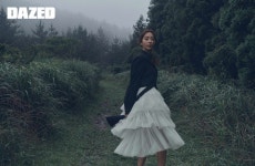 유이 화보, 제주 자연 속 인형 미모 자랑…몽환美란 이런 것