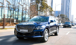 Genesis returns to top in Korean luxury car market