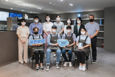 휴젤, 사회적 기업 베어베터와 발달장애인 일하는 사내카페 `휴카페` 오픈 대표 이미지