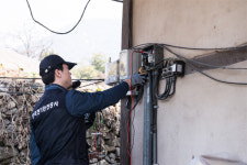 한국전기안전공사, 안전사각지대 농촌 빈집 정비…장애인 일자리·복지에 앞장