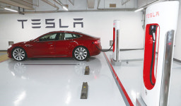 반값 전기차부터 완전자율주행까지, 테슬라에 대한 궁금증 다섯 가지