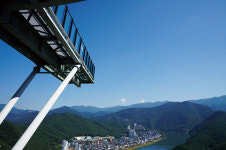 역사는 깊고 자연은 짙다…느림보 단양여행