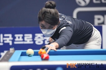 ‘당구여제’ 김가영, 팀리그 첫 퍼펙트 샷…한큐 11점으로 경기 끝