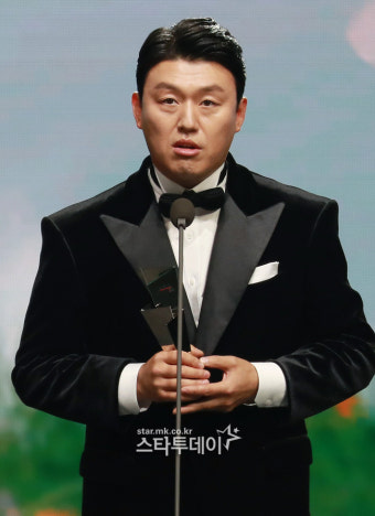[포토] 신스틸러상 수상 배우 김민재
