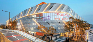 수원 SK V1 모터스, 잠실야구장 4배규모 원스톱 車 매매단지…개방감 극대화
