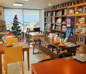 책방 언니에게 반하다