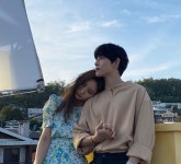 신세경X임시완, `런온` 포스터 촬영 중 손깍지로 `달달` 케미