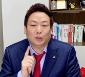 슈퍼개미 이정윤 車·배터리株 투자 안늦었다