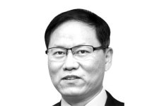 [서양원 칼럼] 게임체인저 AI가 안은 큰 숙제