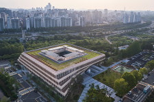 동시대(contemporary) 도시 건축가 김태만