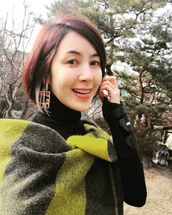 '이병헌 동생' 이지안, 섹시한 윙크...'미코 미모'