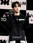 [포토] 윤성, 손하트로 포즈를