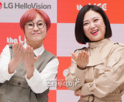 [포토]송은이-김숙, 북토크쇼 함께해요