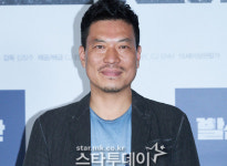 [포토]김창주 감독, 발신제한 메가폰