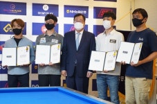 동호인당구협회장배 3쿠션대회 우승 신승욱(더샵빌리어드)