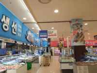 장사도 안되는데 세일은 무슨 동행세일에도 썰렁한 재래시장