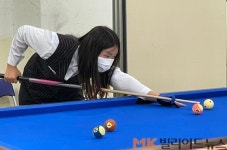 당구꿈나무 14명 무럭무럭…‘전국유일’ 화원초등학교 당구부 가보니