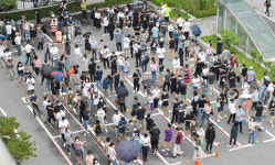 9일 거리두기 결정…수도권 4단계 유력